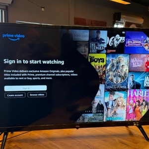 32" TCL SMART  TV