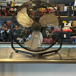  METAL FAN