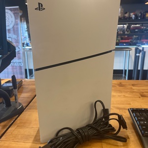 DISC EDITION PS5 WITH CORDS NO CONTROLLER