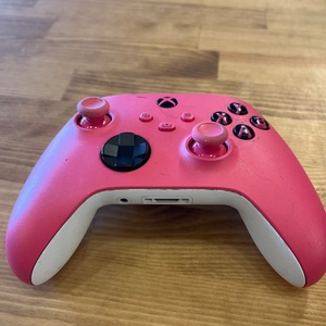 MICROSOFT / PINK XBOX SERIES S/X CONTROLLER