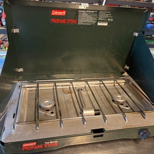 Coleman / Two Burner Propane Stove