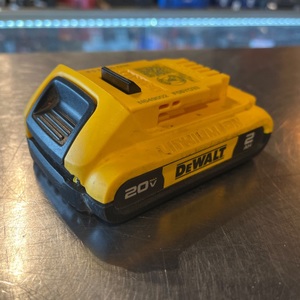 Dewalt / DCB203 / 2AH 20V Max battery