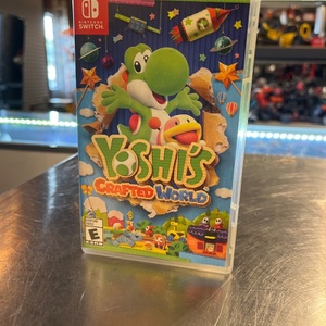 Nintendo / Switch / Yoshi's Crafted World