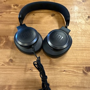 JBL / Live 770NC / Wired & BT Headphones