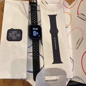 APPLE  SE (2ND GEN)