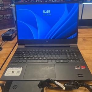 HP Victus 15 15.6"Ryzen 5 7535HS 3.3GHz 8GB RAM 512GB SSD Radeon RX 6550M 
