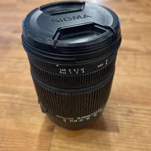 Sigma / DC / 18-250mm/1:3.5-6.3 DC 0S HSM