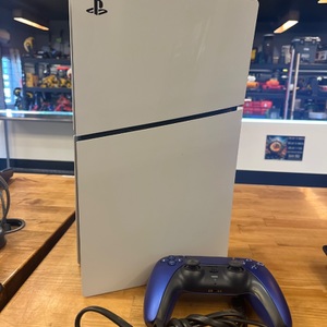  SONY PS5 SLIM MODEL DISK EDITION WITH CONTROLLER AND CORDS