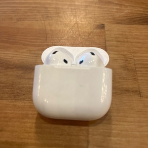 Apple AirPods
