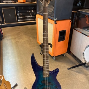 Jackson / Jazz Bass in Blue Burst