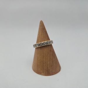 14K YELLOW GOLD RING 