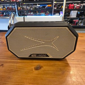 altec lansing bluetooth speaker w/CHARGER