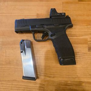 SPRINGFIELD HELLCAT PRO 