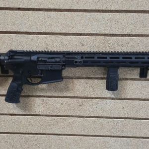 DANIEL DEFENSE DDM4 V7