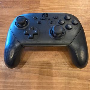Nintendo Pro Controller