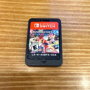 NINTENDO SWITCH MARIO KART 8