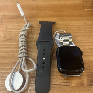 Apple Series 9