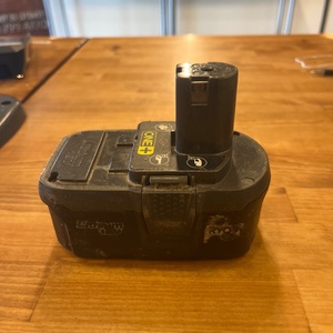  Ryobi 18V 2.0 Ah Lithium-Ion Battery