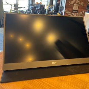ONN / 100147048 / PORTABLE MONITOR
