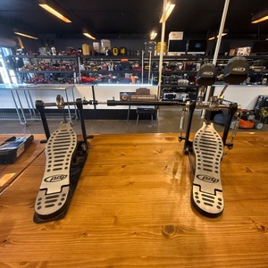 PDP 400 DOUBLE BASS PEDALS