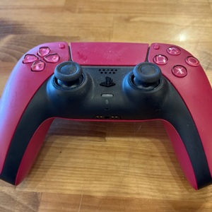 PLAYSTATION 5 CONTROLLER