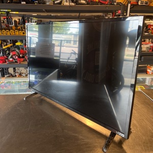 VIZIO / D32F-E1 / 32" VIZIO TV