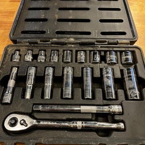 KLUTCH / 41239 / Klutch 3/8in.-Drive Socket Set, 18 Pc., SAE