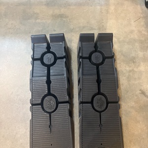 Rhino Ramps 12000# capacity pair