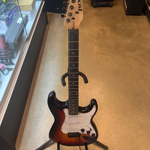 Lyx / Pro (Stratocaster-Style)