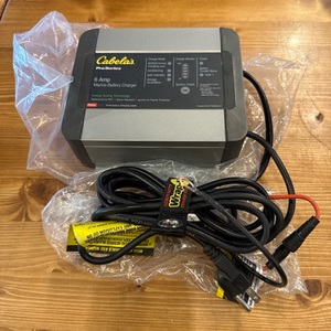 CABELA'S PRO SERIES 6 AMP ONE-BANK MARINE BATTERY CHARGER