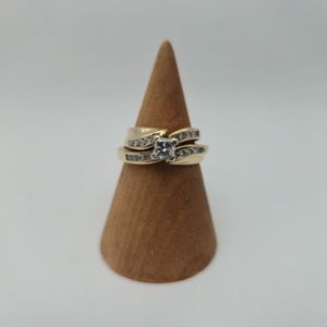 14K YELLOW GOLD RING SET 