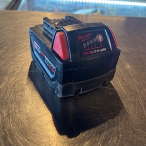MILWAUKEE / 48-11-1850 / Battery