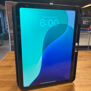 Apple / MD3Y4LL/A / APPLE IPAD A16 11INCH