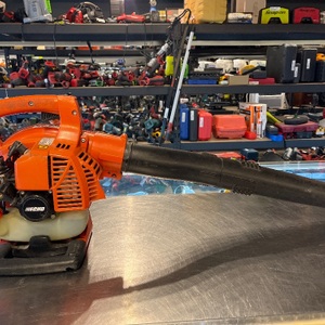 ECHO / ES-250 / GAS POWERED LEAF BLOWER