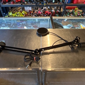 AUDIO TECHNICA / AT2020 / MIC WITH RODE MIC STAND (MISSING PLATE)