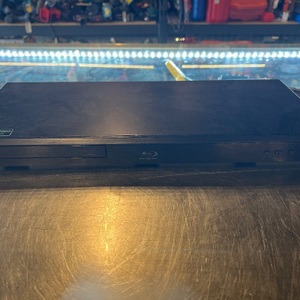 LG / BP220 / Blu-Ray Player