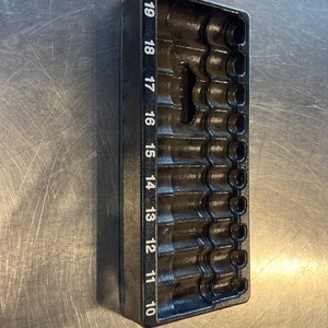 soscket set tray