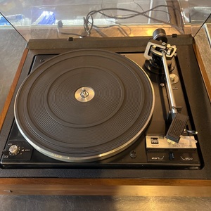 DUAL / 1237 / Turntable with Automatic Belt Drive