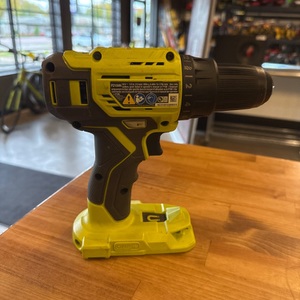Ryobi / P215VN / Drill