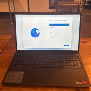 DELL INSPIRON 15 3535  AMD RYZEN 7 7730U 16GB RAM LAPTOP WITH CHARGER