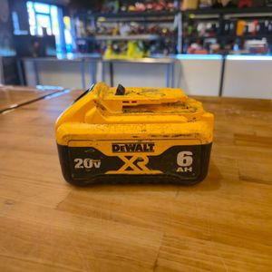 DEWALT 6AH