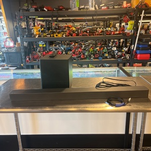  VIZIO SOUND BAR AND SUBWITH CORDS AND REMOTE