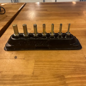 SNAP ON SEVEN PIECE HEX SOCKET SET