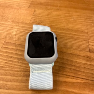 APPLE  SE 2ND GEN 