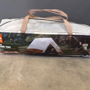 Ozark Trail / WMT-070748 / Tent