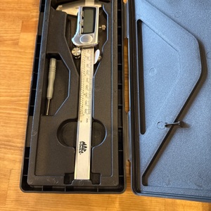  0-150MM DIGITAL CALIPER