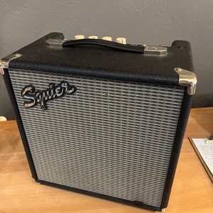Fender / Rumble 15 / Bass Amp
