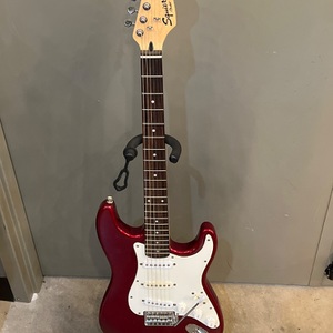 Squire by Fender / Stratocaster (Affinity Series)