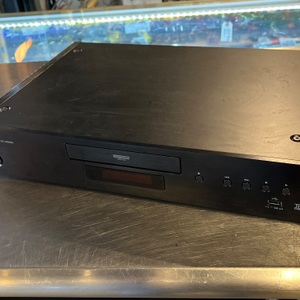 Panasonic DP-UB9000 / 4K Ultra-HD BD Player