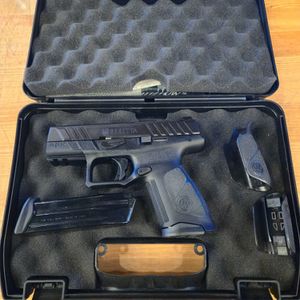BERETTA APX COMPACT 